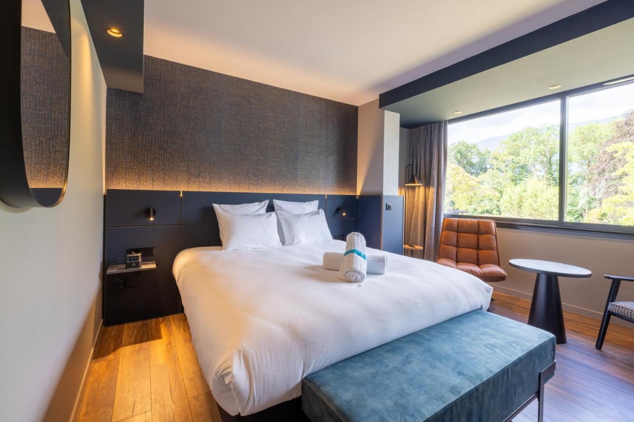 Miura Hotell Voglans Exteriör bild