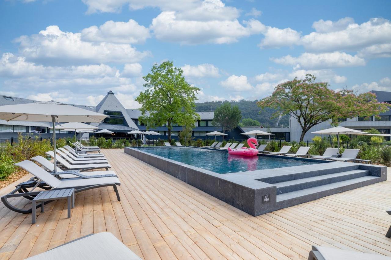 Miura Hotell Voglans Exteriör bild