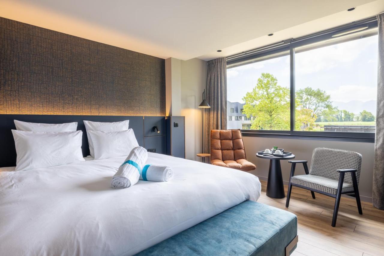 Miura Hotell Voglans Exteriör bild