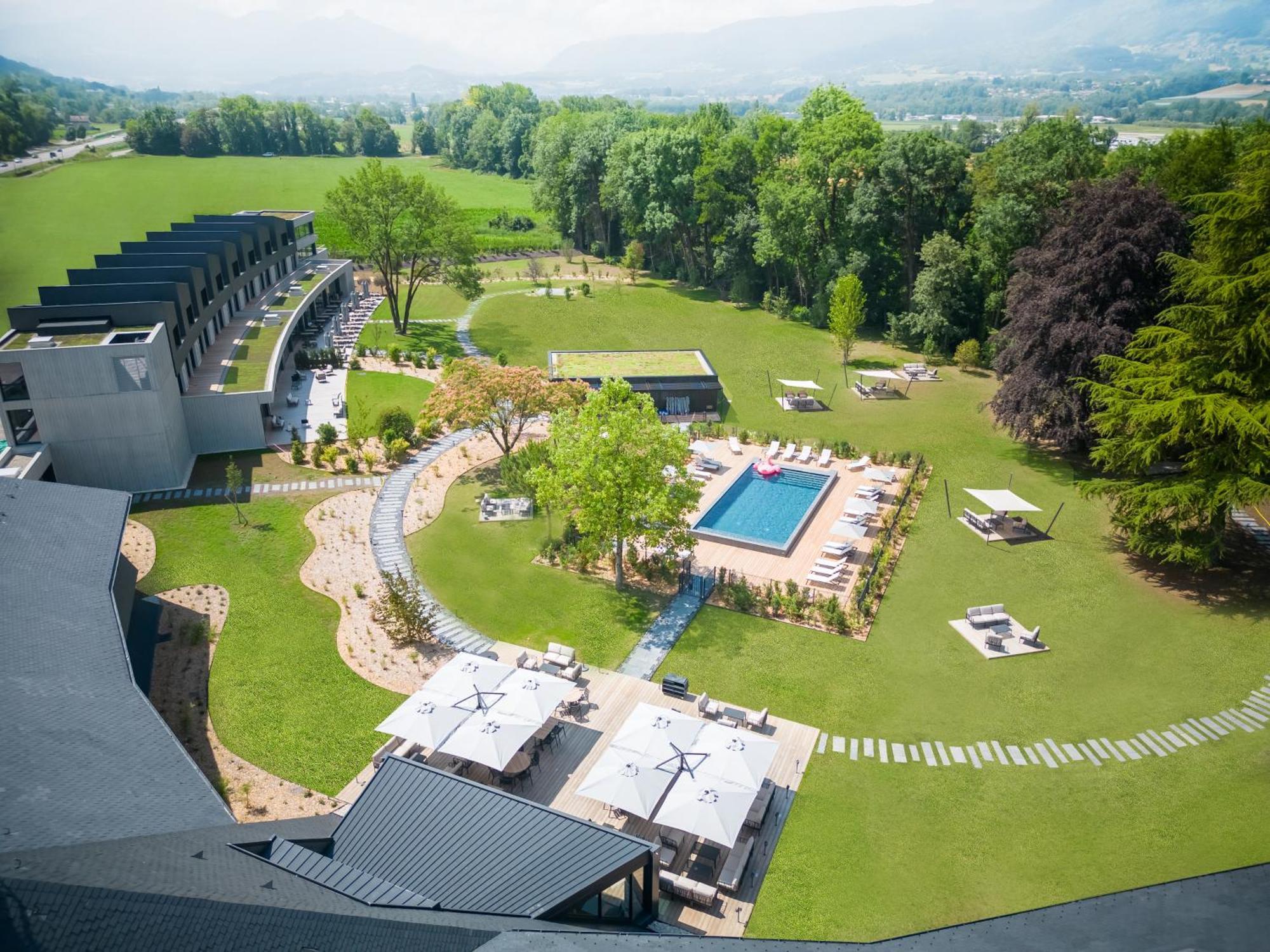 Miura Hotell Voglans Exteriör bild