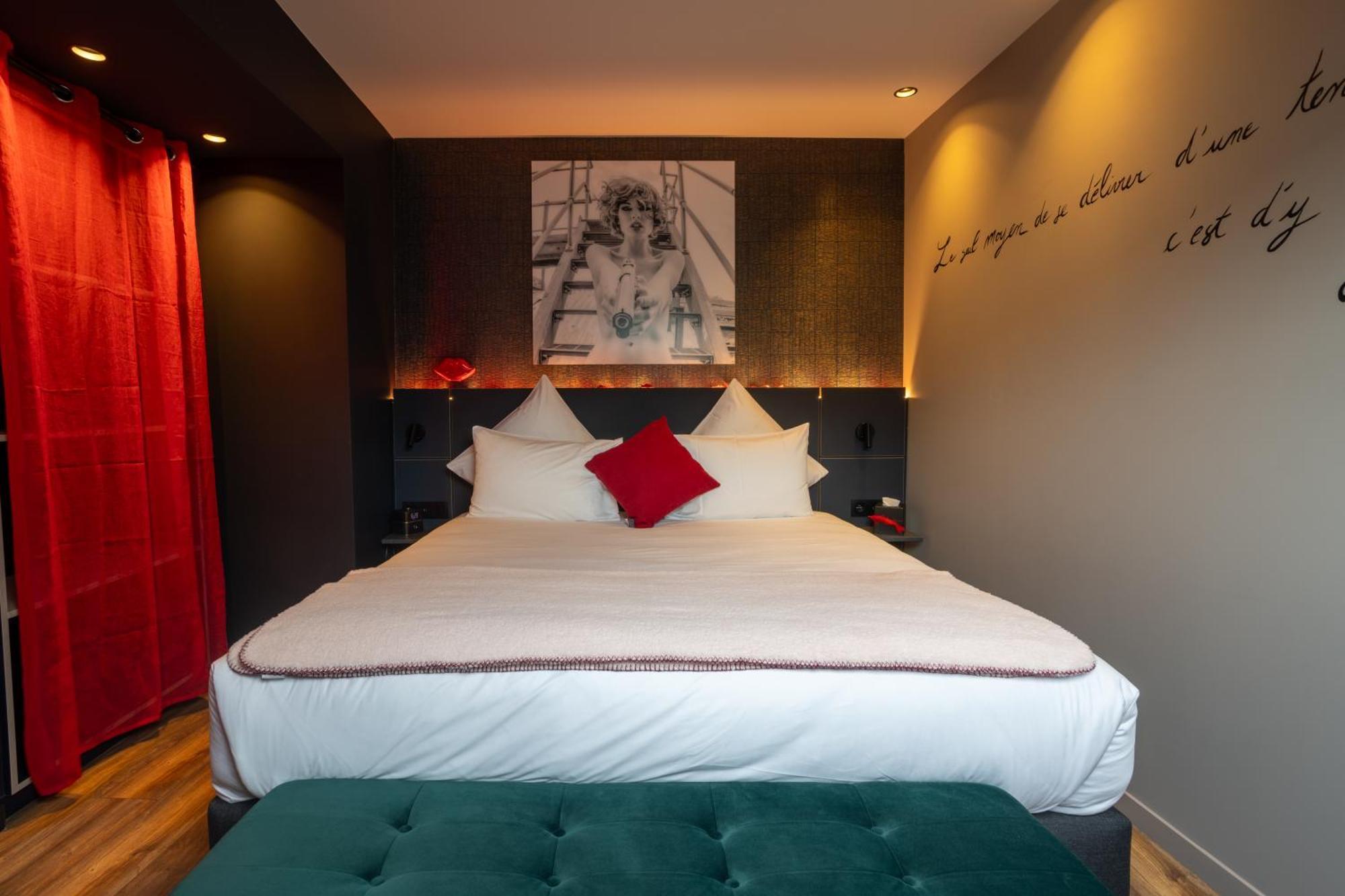 Miura Hotell Voglans Exteriör bild