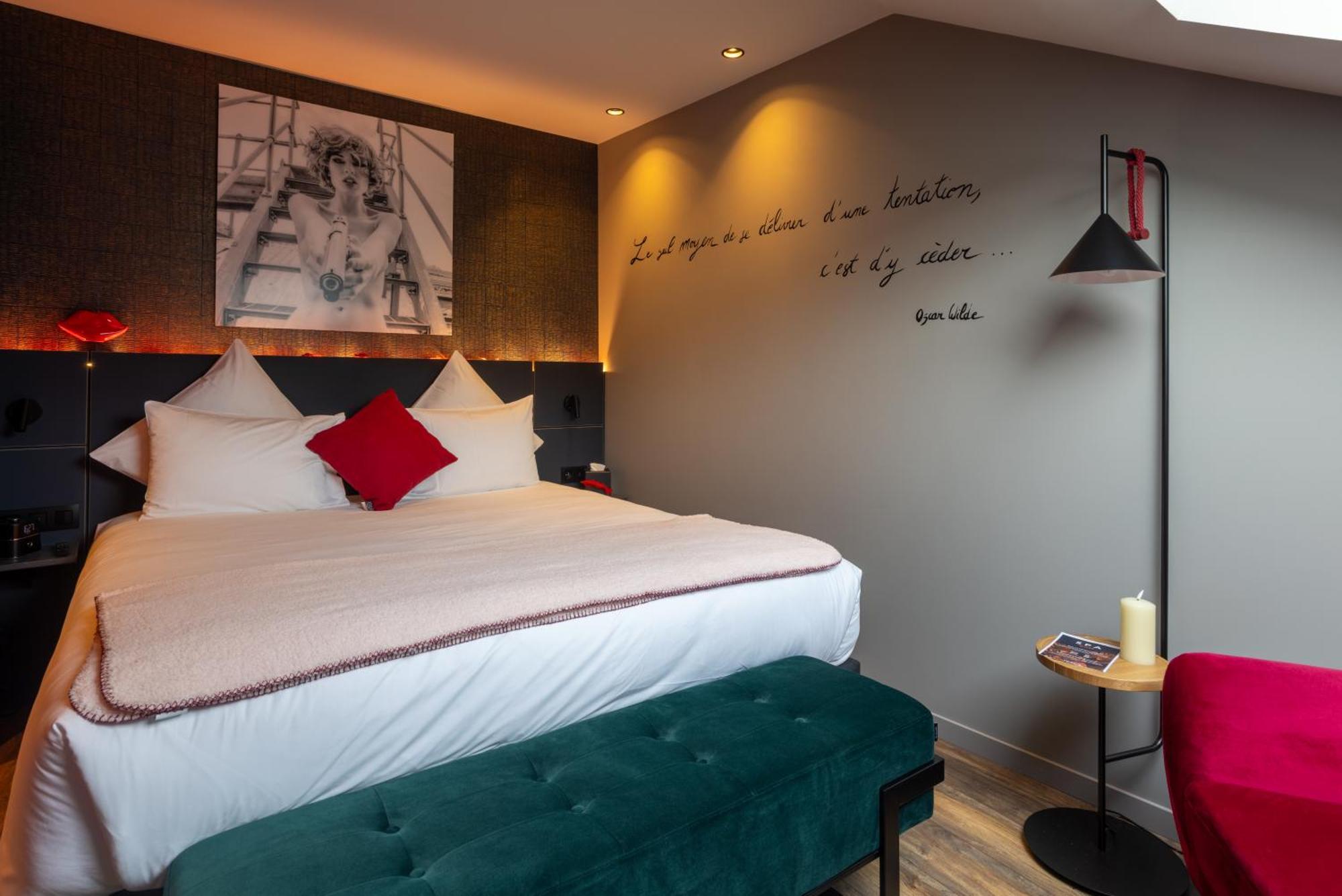 Miura Hotell Voglans Exteriör bild